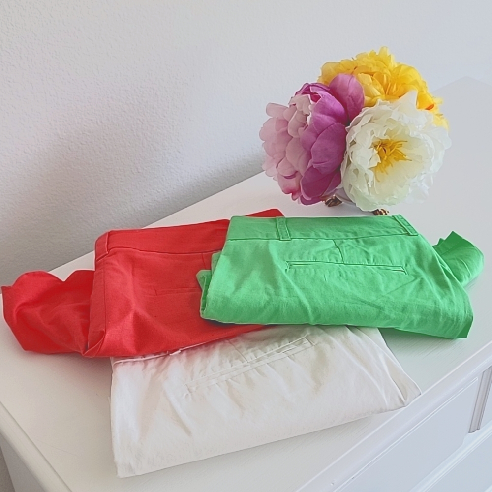 3 Pairs JCrew Shorts. All 3 Pairs, White, Green, Melon. Size 10.